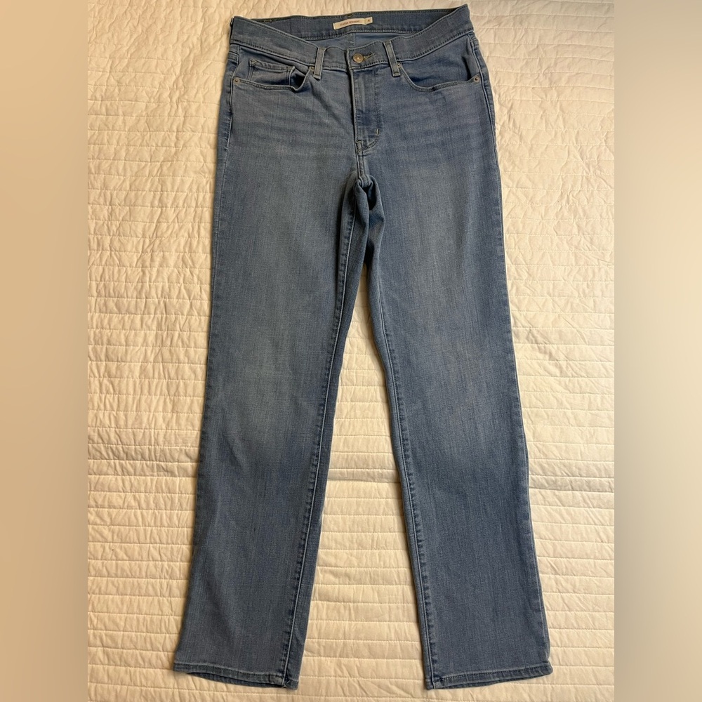 Levi’s classic straight jeans